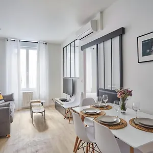 https://residence-centre-deaboukir-110.fr-paris.fr