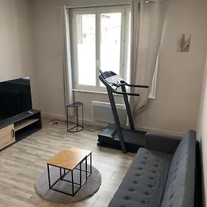 https://chez-maryline-joli-t2-spacieux.hotels-rhonealpes.com