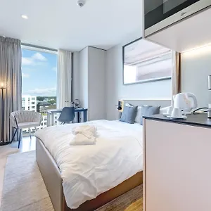 https://optimum-nordic-pink.hotelsbaselswitzerland.com